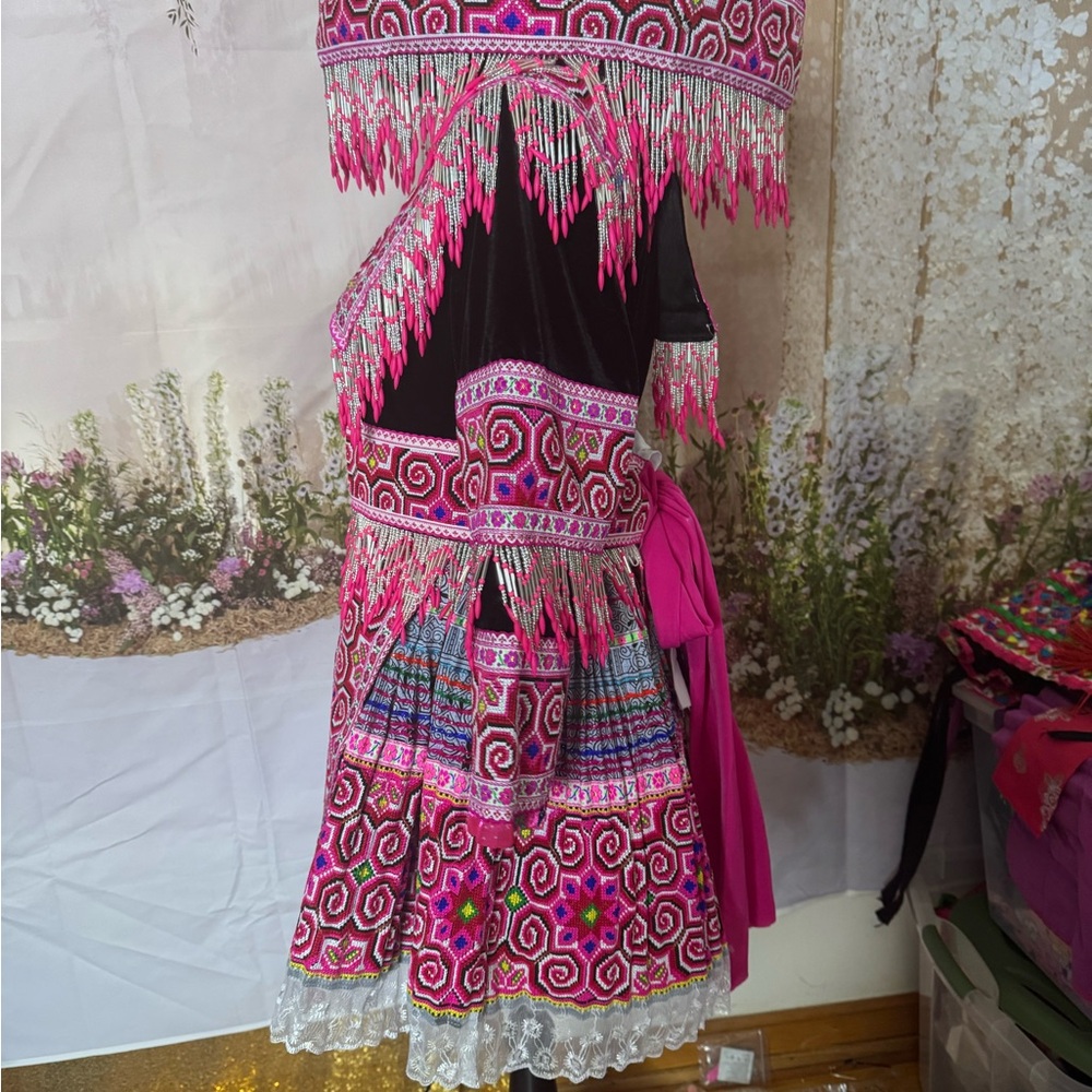 hmong vietnam outfit - Picture 4 of 6
